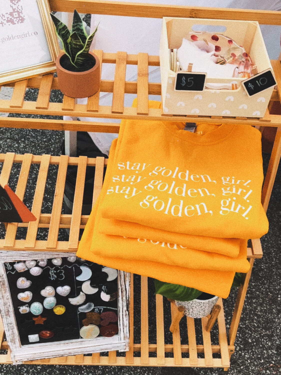booth at Alive After 5 where you can buy cute clothes and accessories